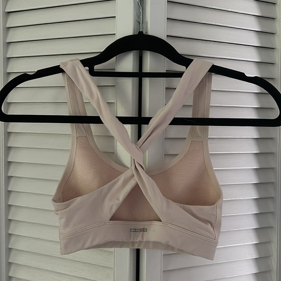 Aerie light support yoga top | Pink - Picture 2 of 5